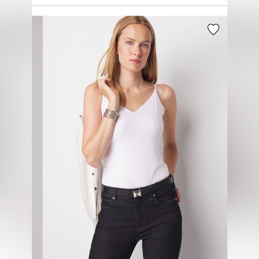 White House Black Market Forme white cami NWT Medium white